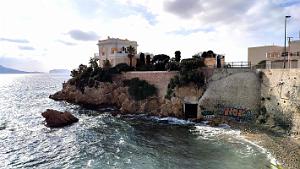2022 12 MARSEILLE-ENDOUME DU PORT DE MALMOUSQUE A MALDORME (93)